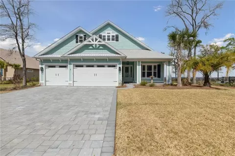 223 Riley Hunter Dr, Kingsland, GA 31548