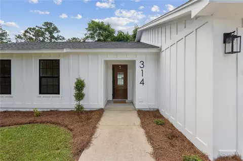 314 Foxwood Cir, Saint Marys, GA 31558
