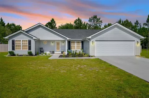 4759 Otter Creek Cir, Blackshear, GA 31516