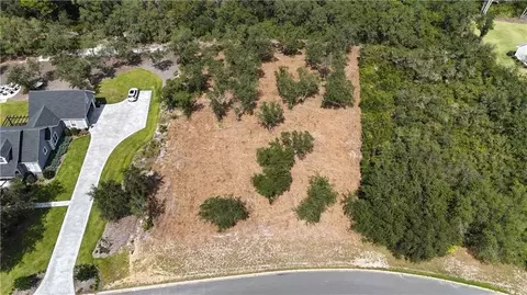 122 Satilla Bluffs Dr #12, Blackshear, GA 31516