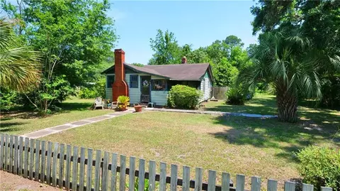 3112 E 3rd St, Brunswick, GA 31520