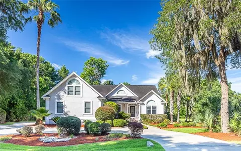 115 Clipper Bay Rd, Brunswick, GA 31523
