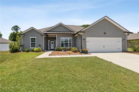 200 Sugar Maple Way, Kingsland, GA 31548