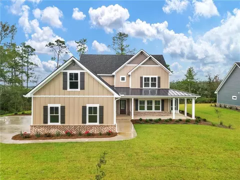 176 Barrington Oaks Dr, Brunswick, GA 31523