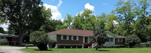 2874 Longwood Dr, Waycross, GA 31503