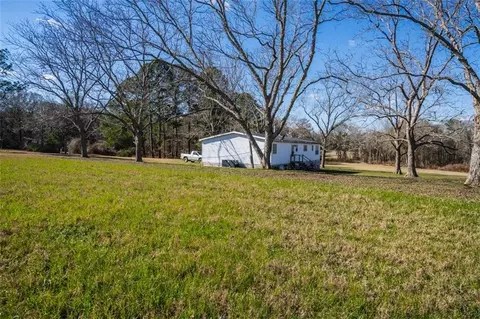 301 Robin Rd, Alma, GA 31510
