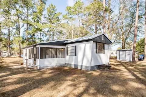 1577 W 4th St, Alma, GA 31510
