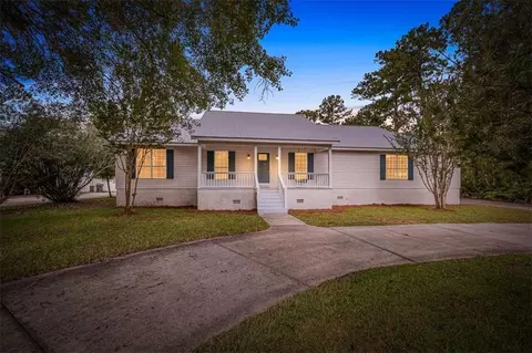 129 Ashley Marsh Dr, Brunswick, GA 31523