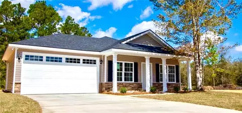104 Haven Ct, Darien, GA 31305