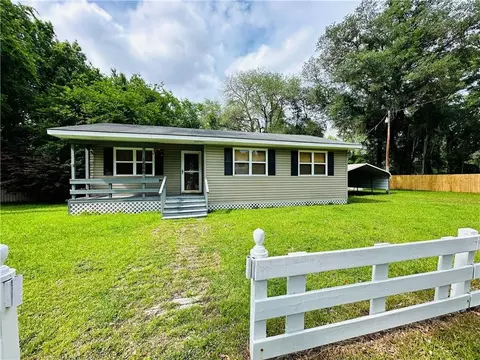 1586 State Barn Rd NW, Townsend, GA 31331