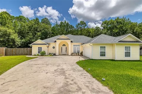 207 Bluebird Ct, Kingsland, GA 31548