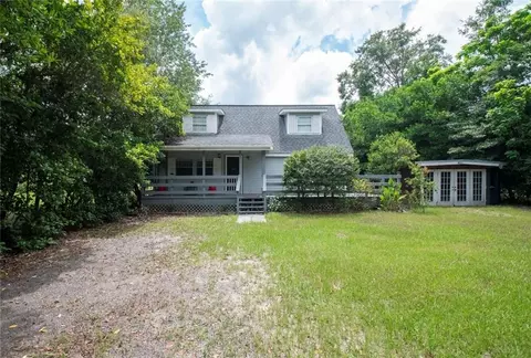 450 Camp Pinckney Dr, Folkston, GA 31537