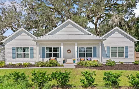 1101 Fairway Rd, Brunswick, GA 31525