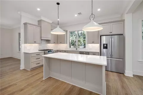 191 Fifty Oaks Ln, Saint Simons Island, GA 31522