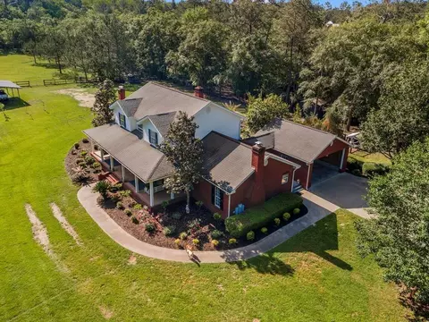 1331 Woods Bridge Rd, Jesup, GA 31545