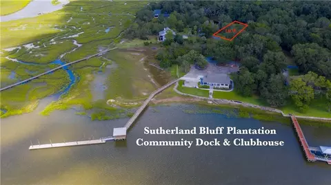 16 Sutherland Bluff Dr NE, Townsend, GA 31331
