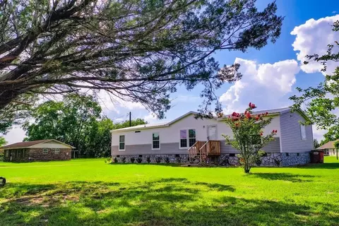 4140 West Rd, Blackshear, GA 31516