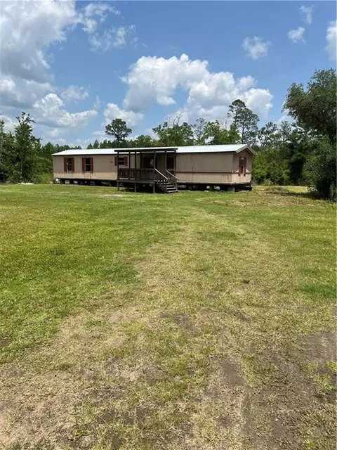 165 Mutts Pl, Nahunta, GA 31553