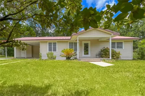 714 S Canal St, Kingsland, GA 31548