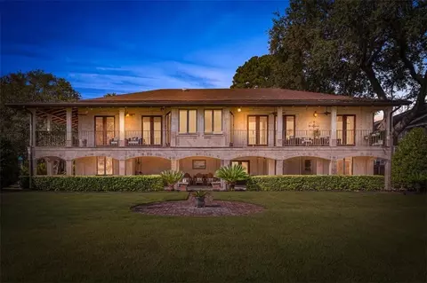 151 Park St, Brunswick, GA 31523