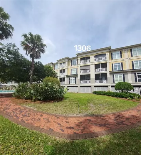 1306 Grand View Dr, Saint Simons Island, GA 31522