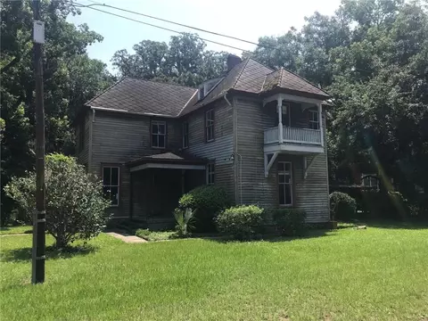 1002 Dartmouth St, Brunswick, GA 31520