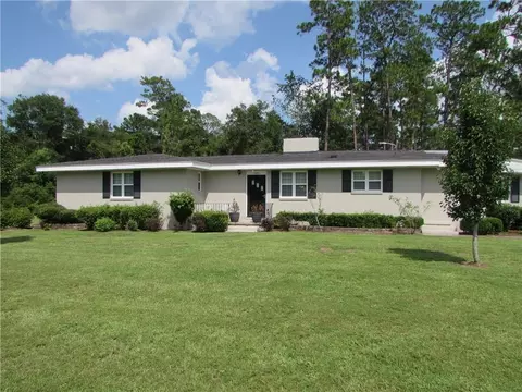 1300 Stanton Ave, Waycross, GA 31503