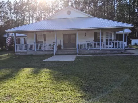 3531 Taylor Bay Rd, Nahunta, GA 31553