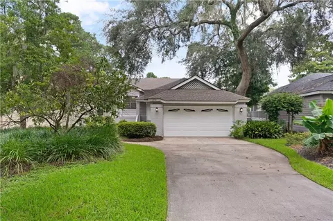 42 Bay Tree Ct E, Saint Simons Island, GA 31522