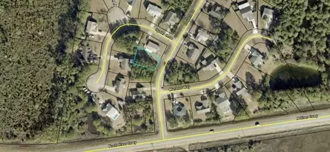 51 Dolphin Dr, Saint Marys, GA 31558
