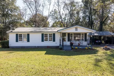 908 E Waring St, Waycross, GA 31501