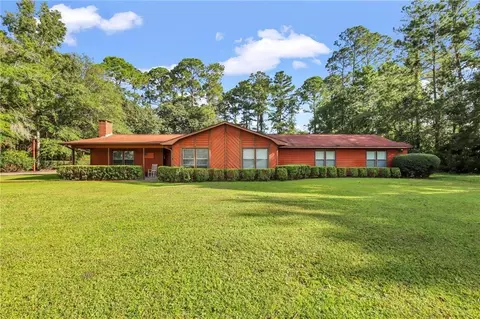 635 Chapel Crossing Rd, Brunswick, GA 31525