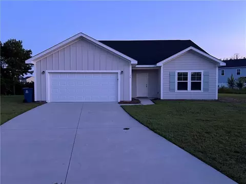 76 Laura Ct, Brunswick, GA 31525