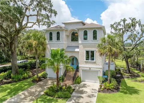 11 Atlantic Point Dr, Saint Simons Island, GA 31522