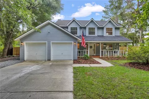 279 Mush Bluff Trl, Saint Marys, GA 31558