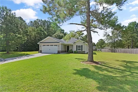 1013 Merchant Ln SE, Townsend, GA 31331