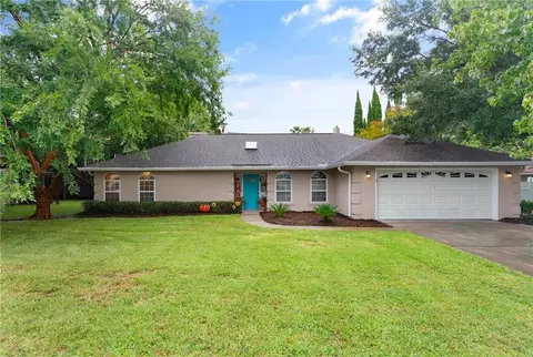 305 Sandcastle Ln, Saint Simons Island, GA 31522