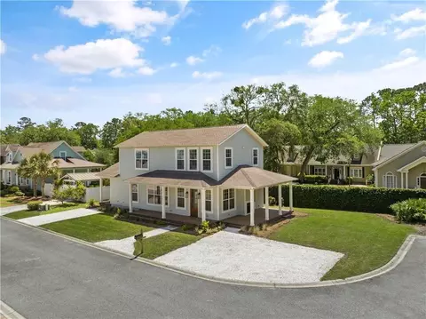 31 Admirals Cv, Saint Simons Island, GA 31522