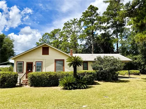 283 First St, Folkston, GA 31537