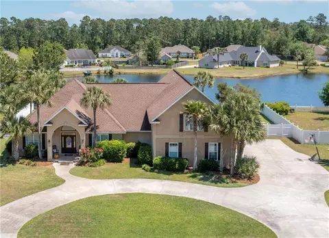 227 Edge Water Dr, Brunswick, GA 31525