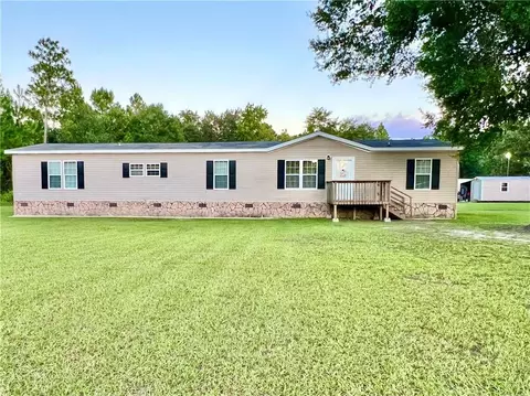 2930 Mineral Springs Rd, Waynesville, GA 31566