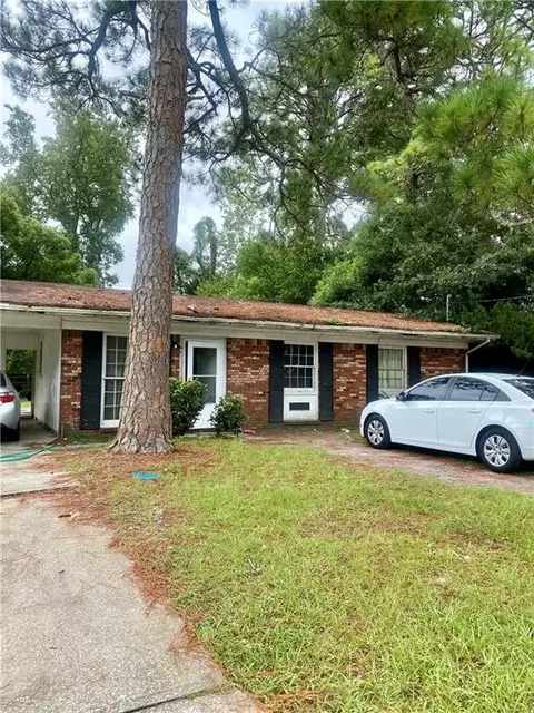 124 Yorktown Dr, Brunswick, GA 31525