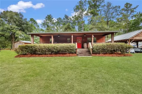 320 Brushy Creek Rd, Hortense, GA 31543
