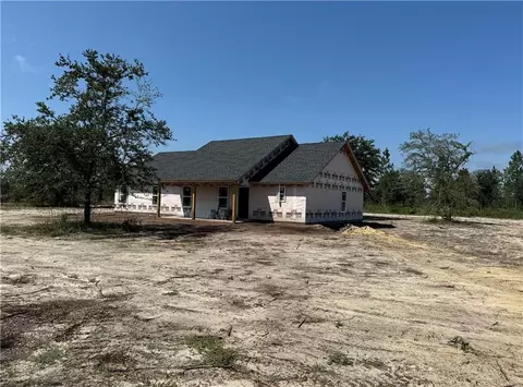 17630 Post Rd S, Waynesville, GA 31566