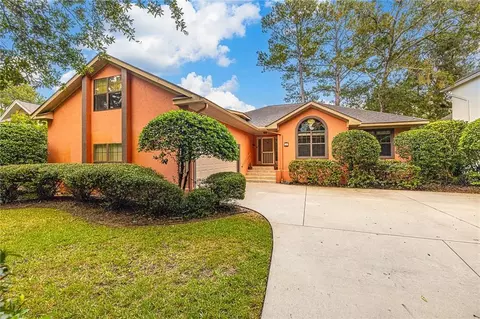 9 W Lake Dr, Saint Simons Island, GA 31522