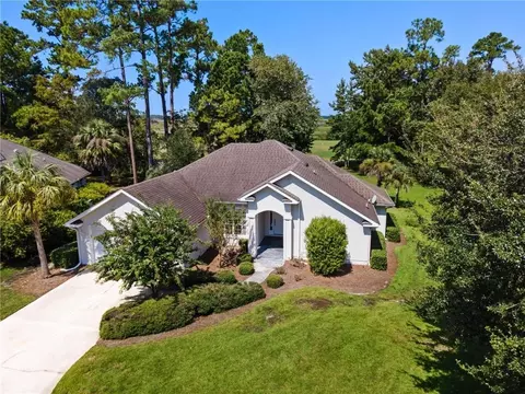 116 Oak Grove Cir, Kingsland, GA 31548