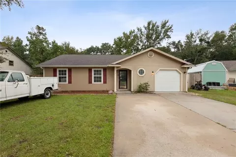 405 Hunt Club Rd, Saint Marys, GA 31558