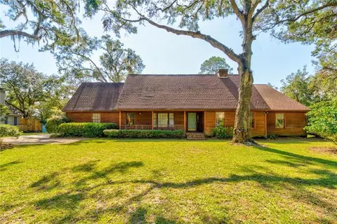 65 Lisa Ln, Brunswick, GA 31525