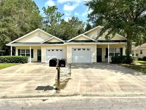 214-216 Windridge Dr, Brunswick, GA 31520