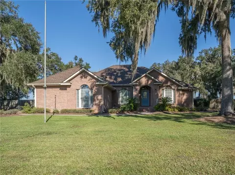 1232 Bristol Hammock Cir, Kingsland, GA 31548